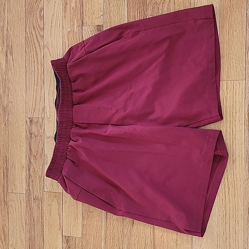 Lululemon Lined Pool Shorts-⭐️Like New!⭐️